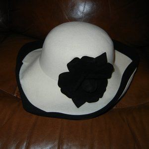 NWT Oscar de la Renta Wool \